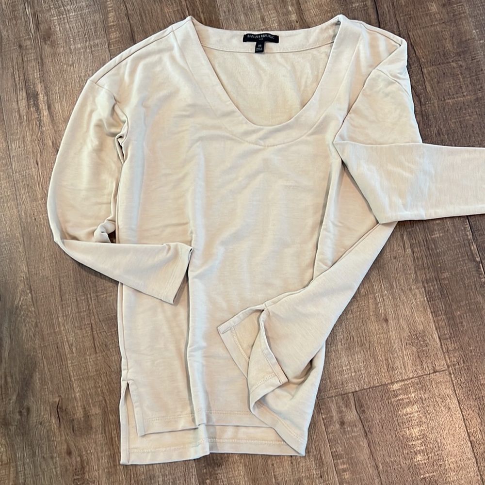 Banana Republic top